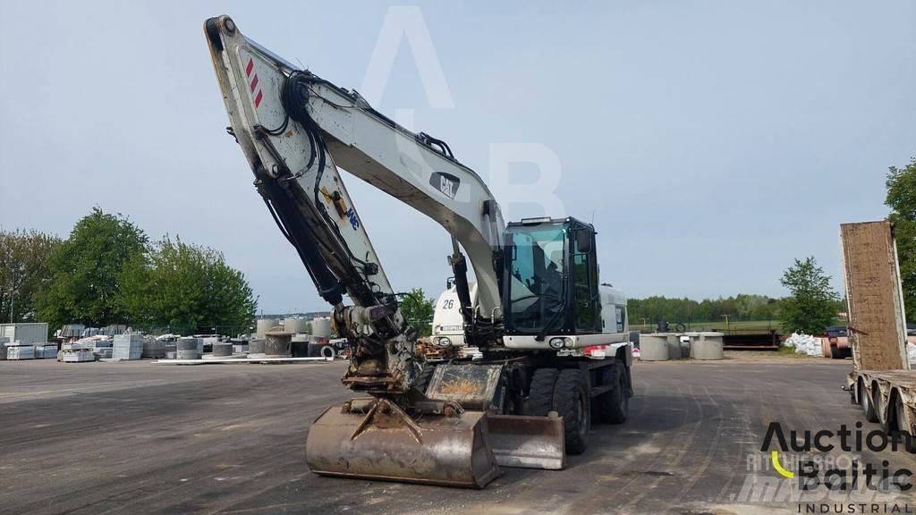 CAT M 322 D 轮式挖掘机