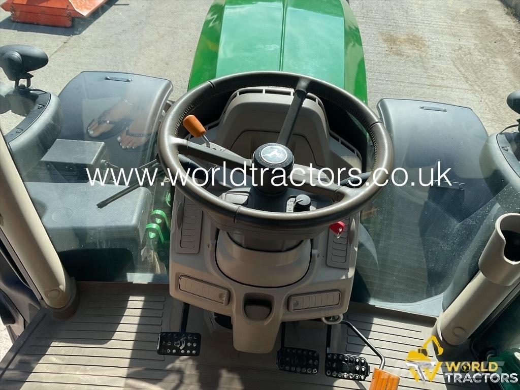 John Deere 6215 R 拖拉机/农用车