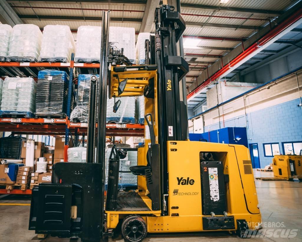 Yale MTC10 巷道堆垛机