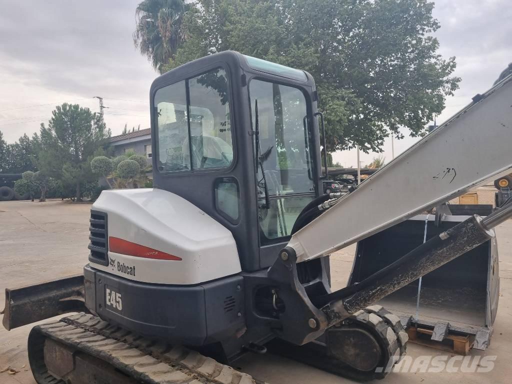 Bobcat E 45 小型挖掘机