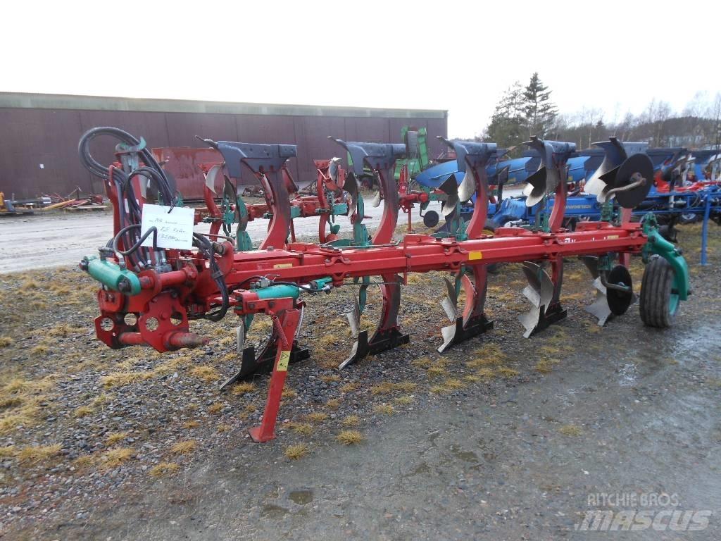 Kverneland ES80 双向犁