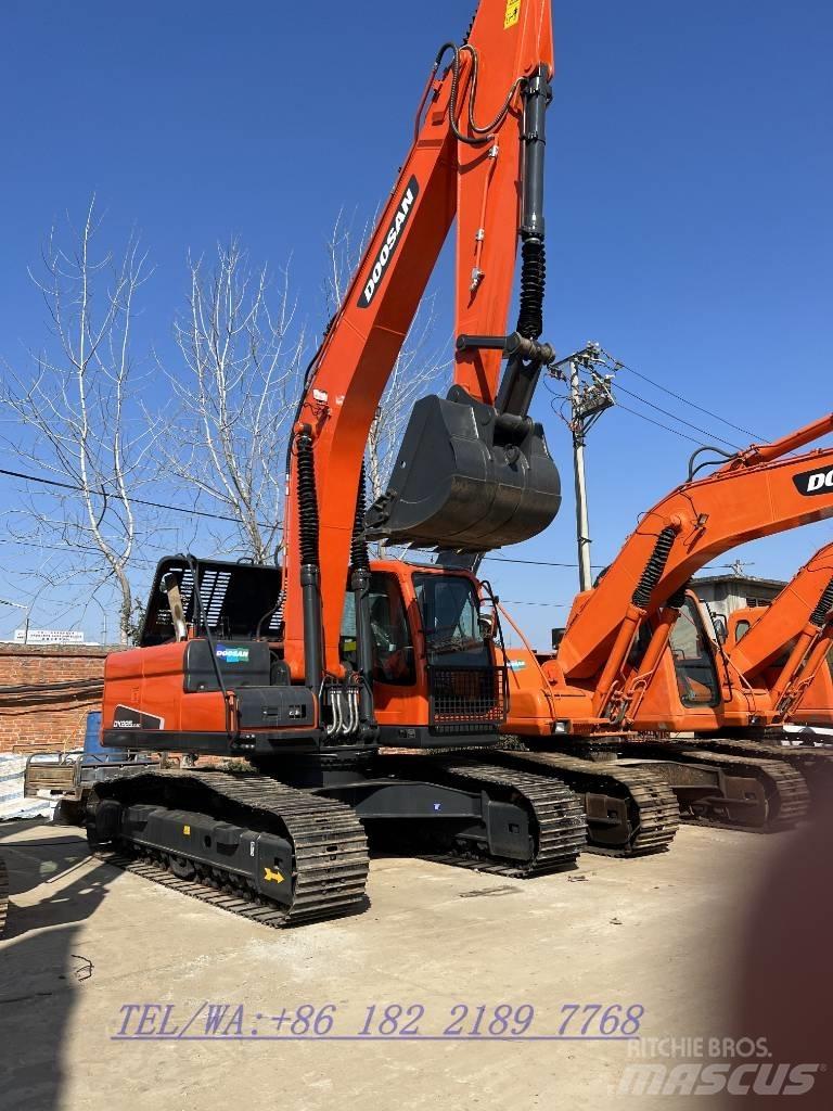 Doosan DX225 履带挖掘机