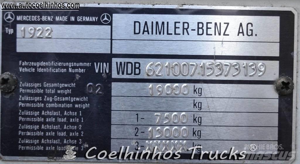 Mercedes-Benz 1922 K 起重车