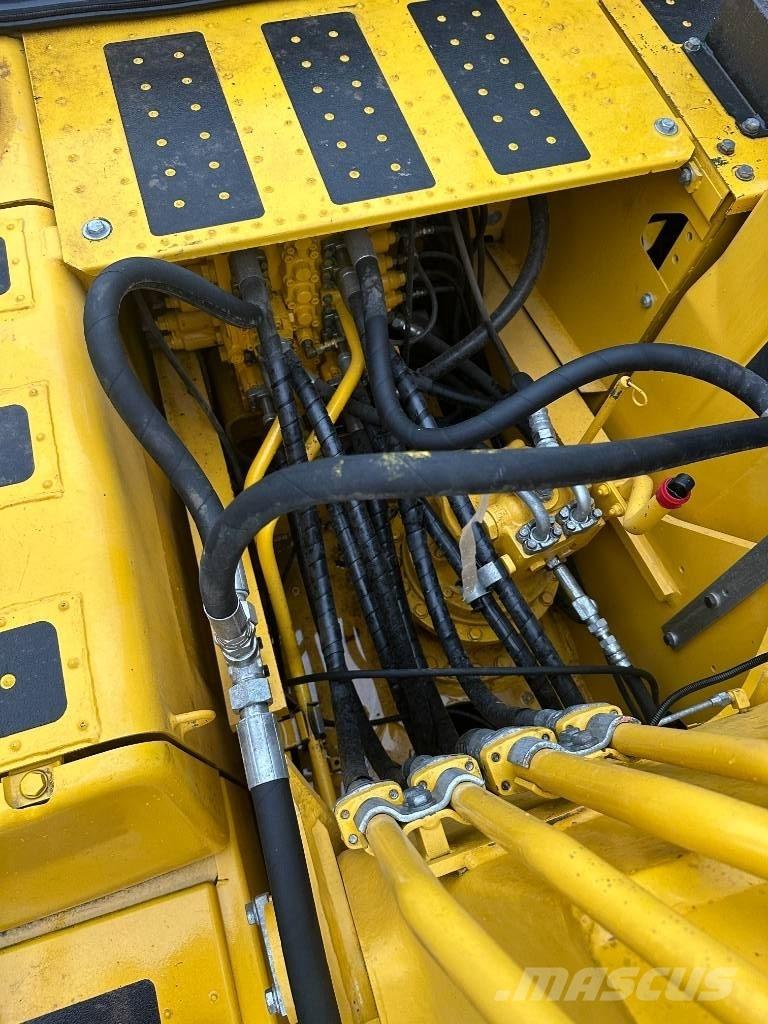 Komatsu PC 200-8 履带挖掘机