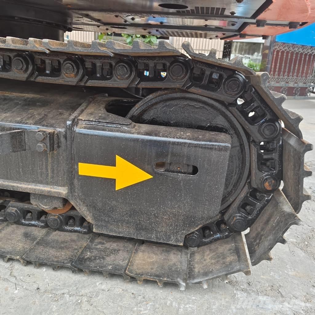 Hitachi ZX 120 履带挖掘机
