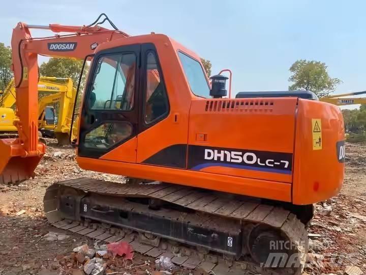 Doosan DH150 履带挖掘机