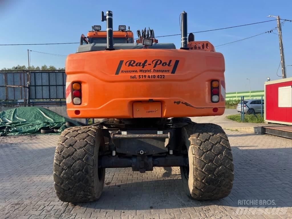 Doosan DX 160 W-3 轮式挖掘机