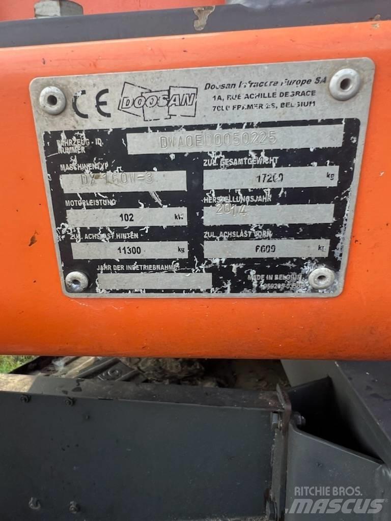 Doosan DX 160 W-3 轮式挖掘机