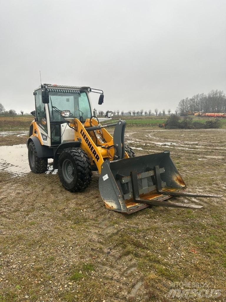 Liebherr L 504 小型装载机