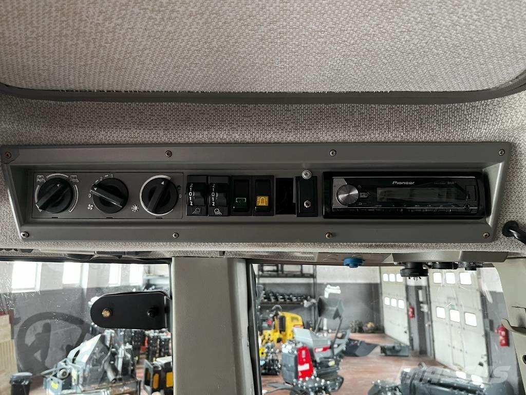 Fendt 716 Vario 拖拉机/农用车