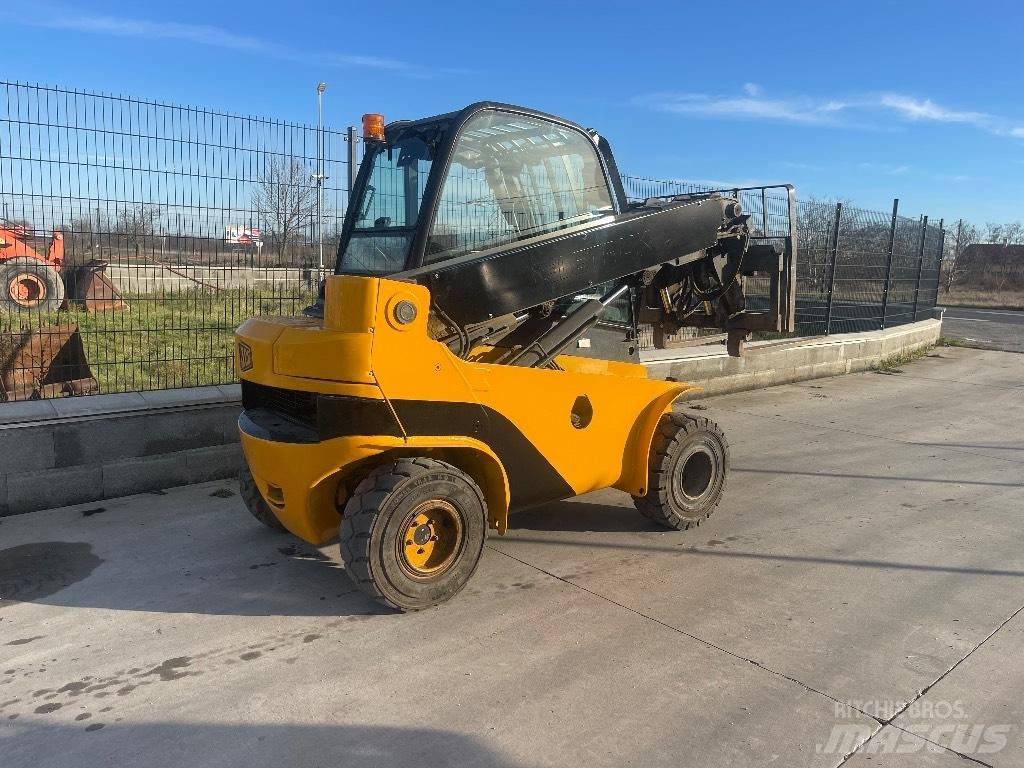 JCB TLT 30 D 4x4 伸缩臂叉装车|叉装车