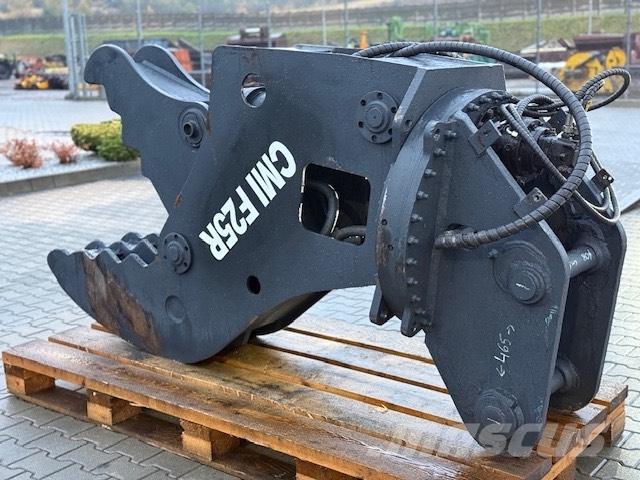 CMI F25R Pulverizer 破碎钳