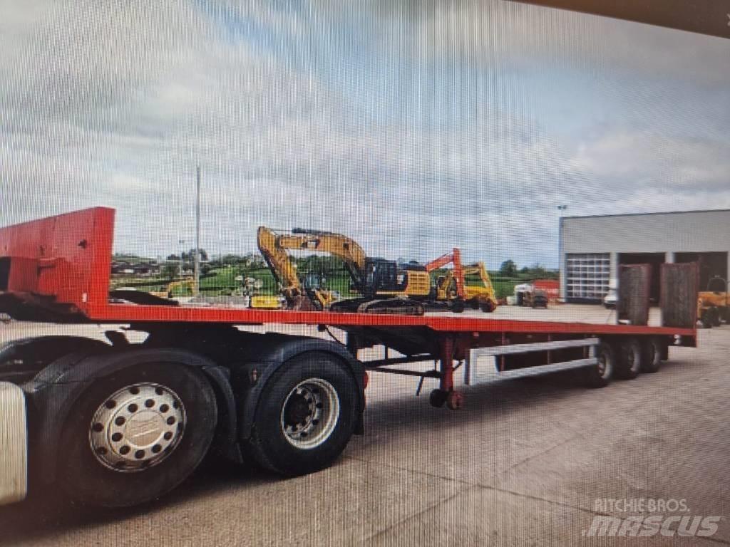 Montracon 3 Axles 低平板半挂车