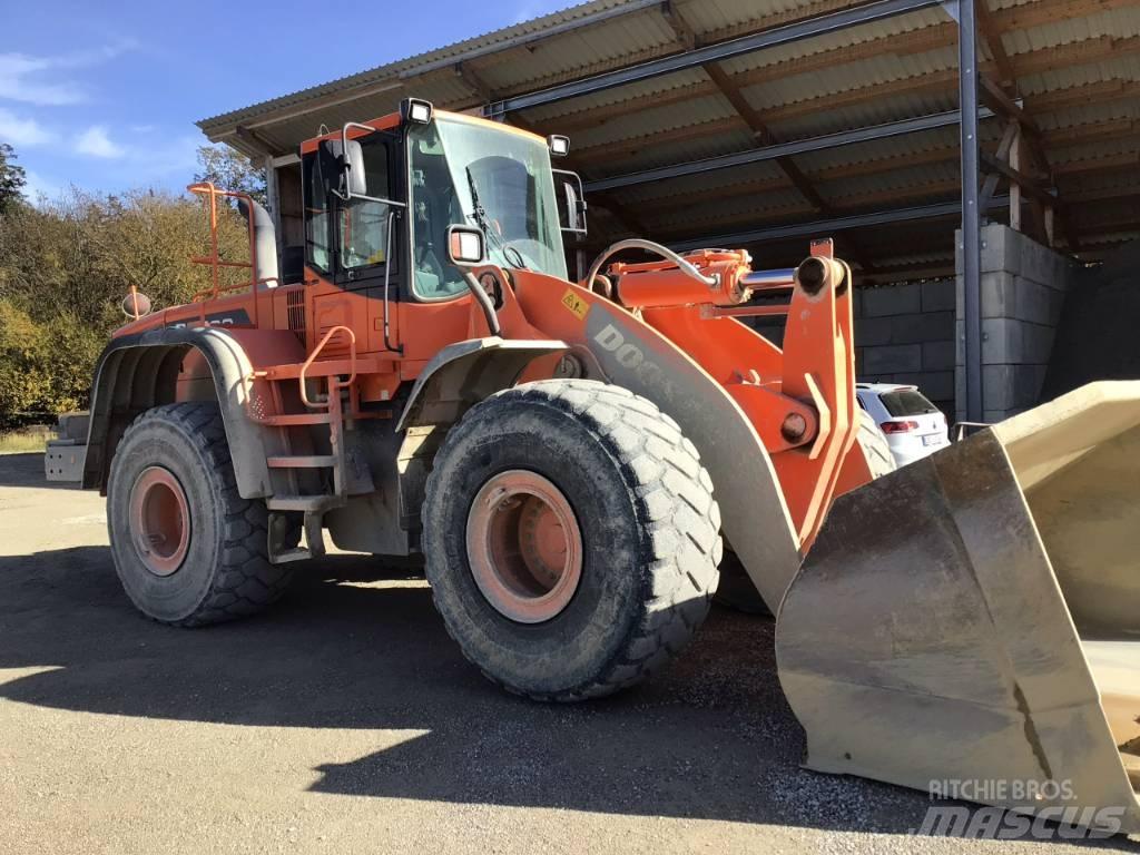 Doosan DL 420 轮式装载机