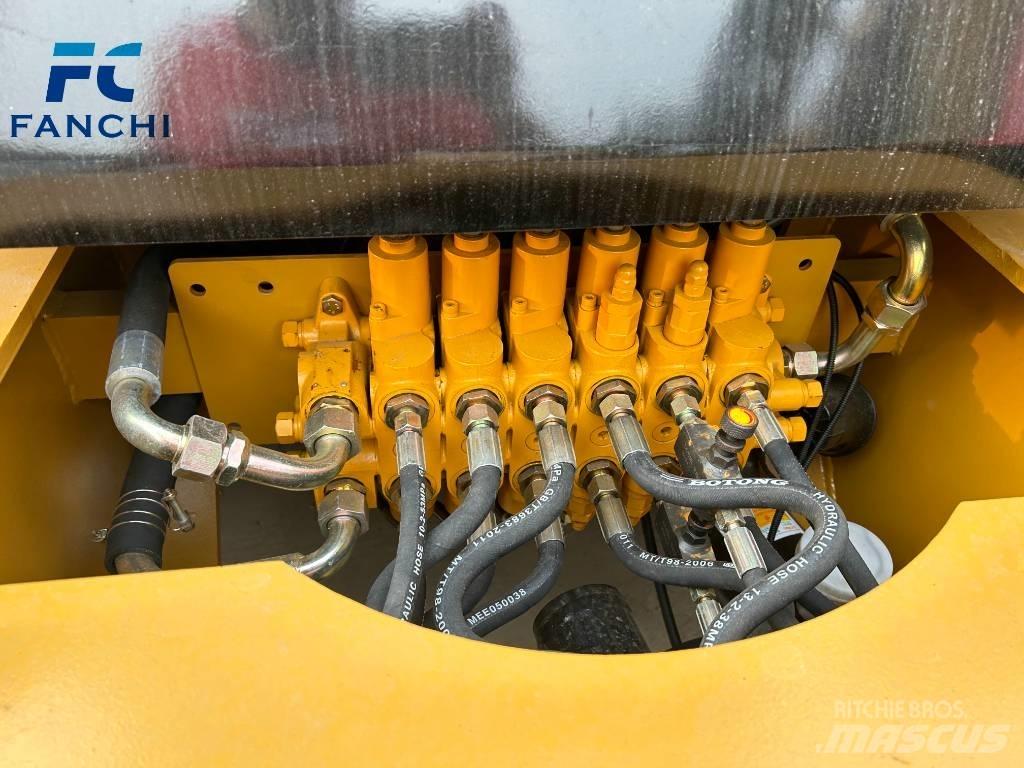 CAT 420 F 反铲装载机