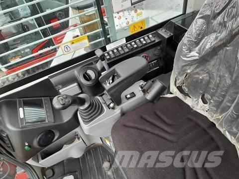 Takeuchi TB 280 FR 中型挖掘机