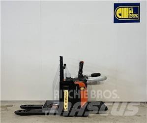 BT Truck LPE220 电动搬运车