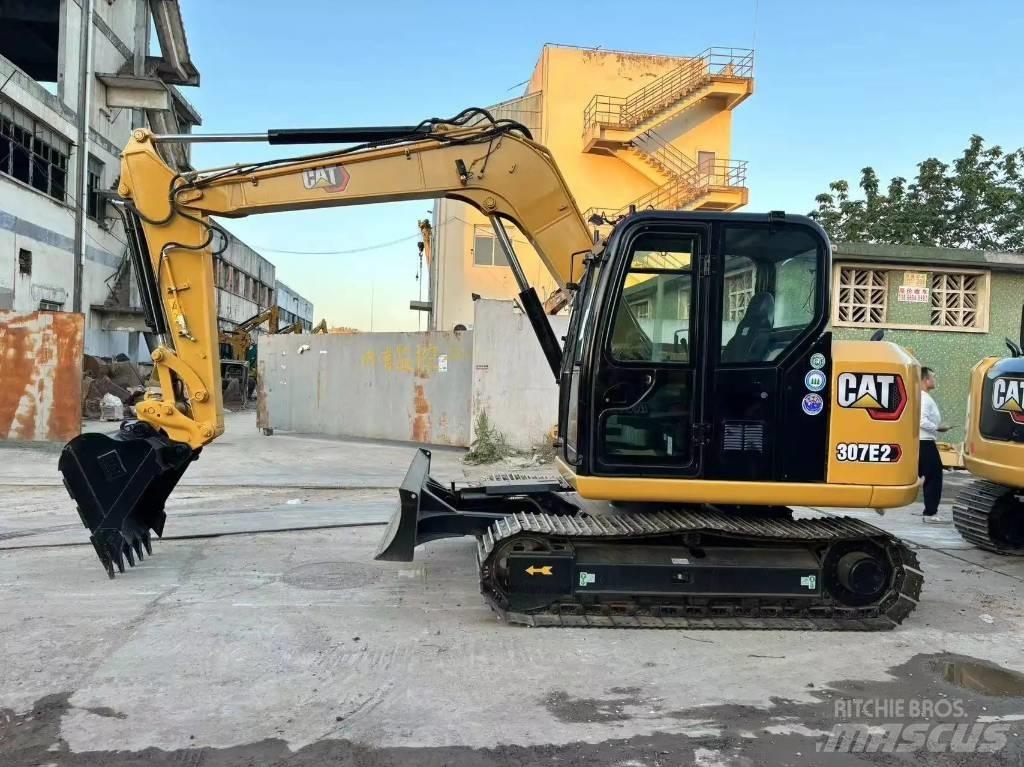 CAT 307 小型挖掘机