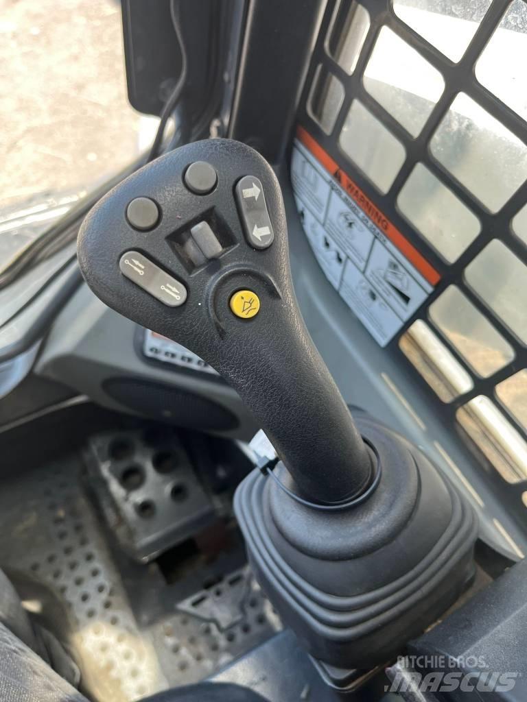 Bobcat T 770 滑移装载机