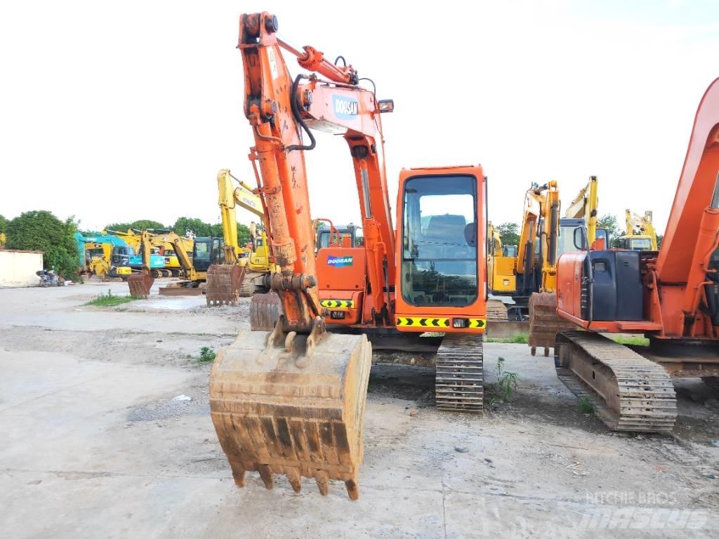 Doosan DH80GOLD 履带挖掘机