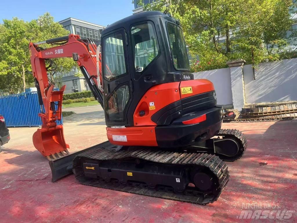 Kubota U 55 小型挖掘机