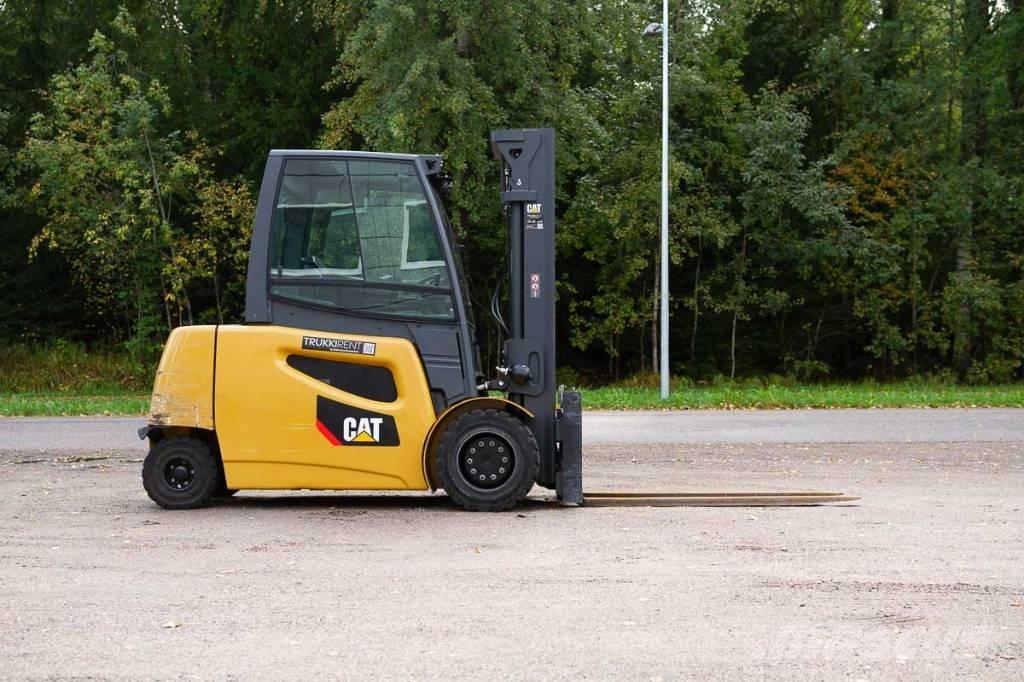 CAT EP 50 电动叉车