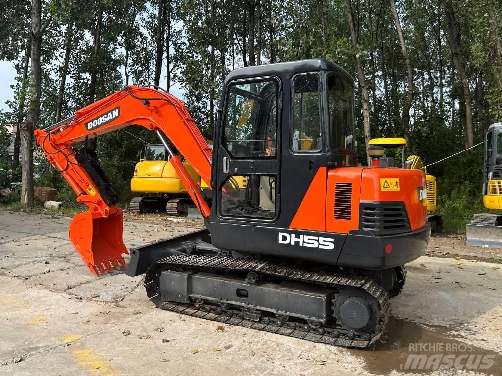 Doosan DH 55 小型挖掘机