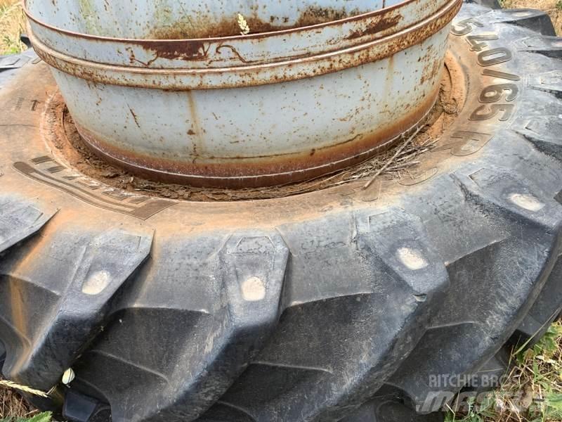 Pirelli 540/65R34 农业机械-其他