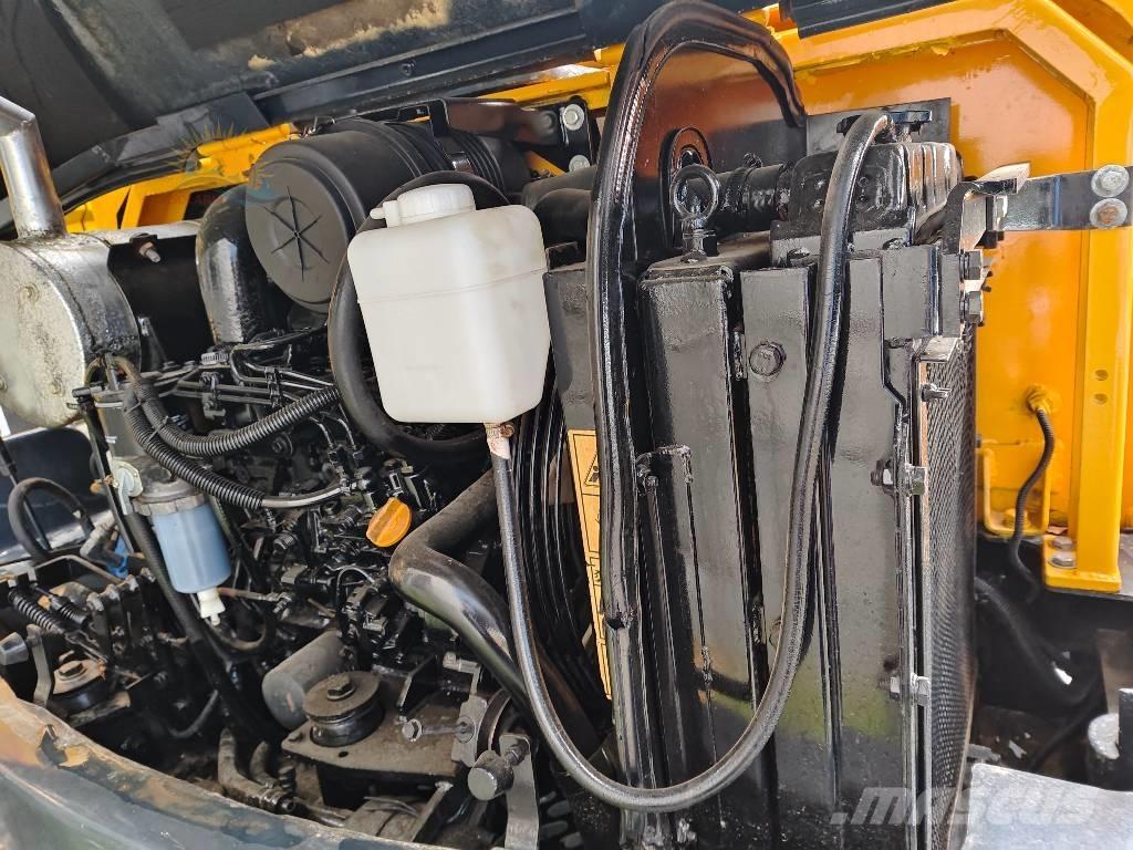 Hyundai R60W 轮式挖掘机