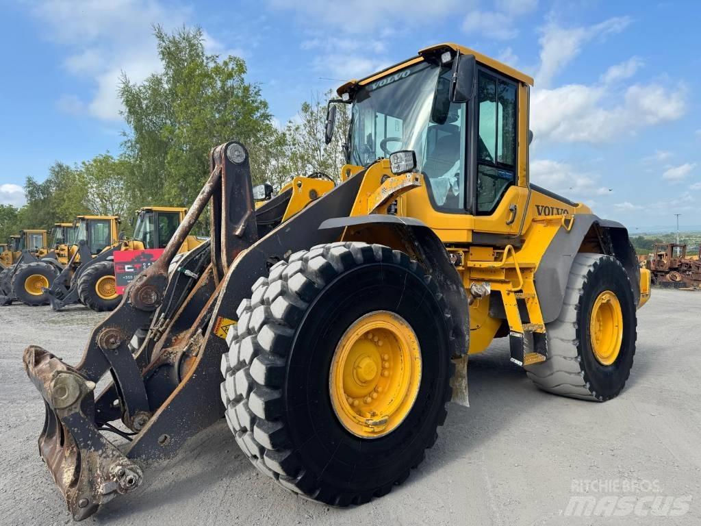Volvo L 120 F 轮式装载机