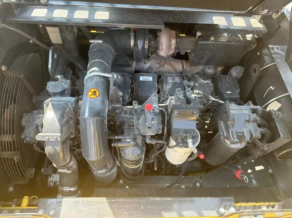 Komatsu PC 400 履带挖掘机