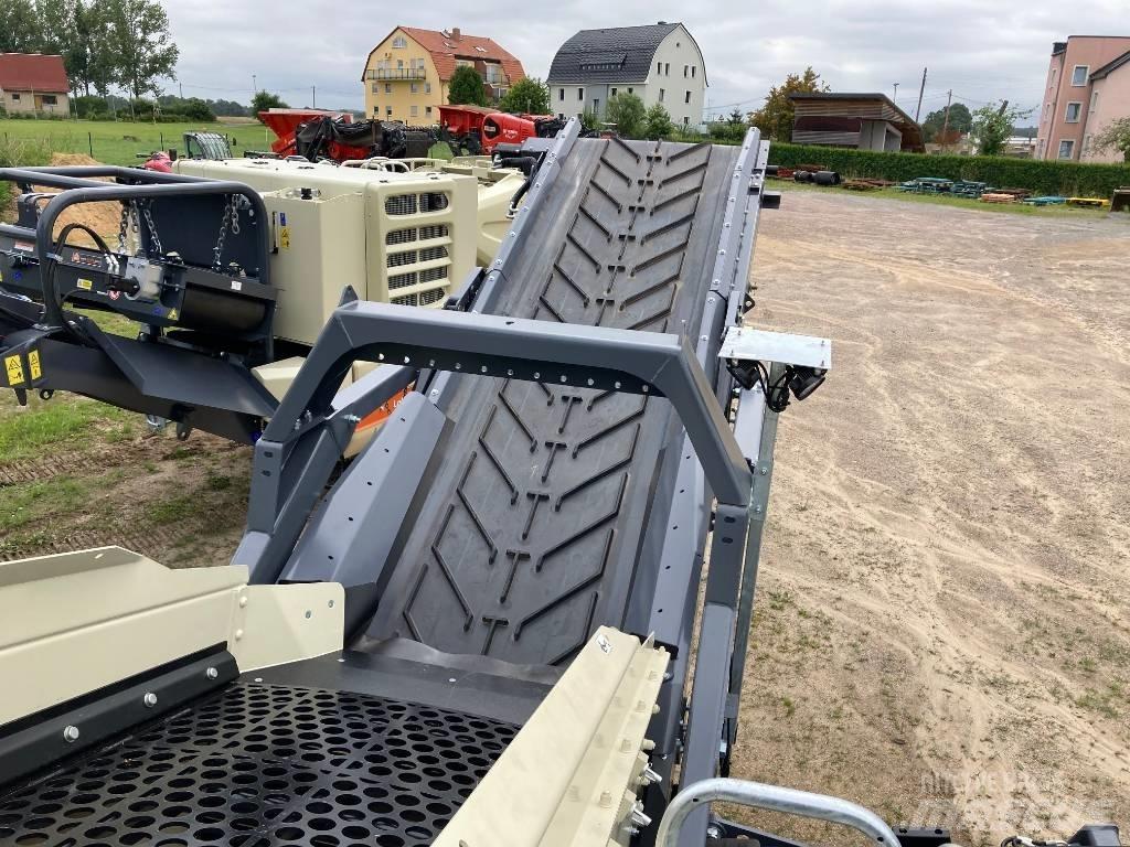 Metso S2.5 移动式筛分机