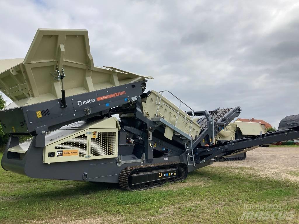 Metso S2.5 移动式筛分机