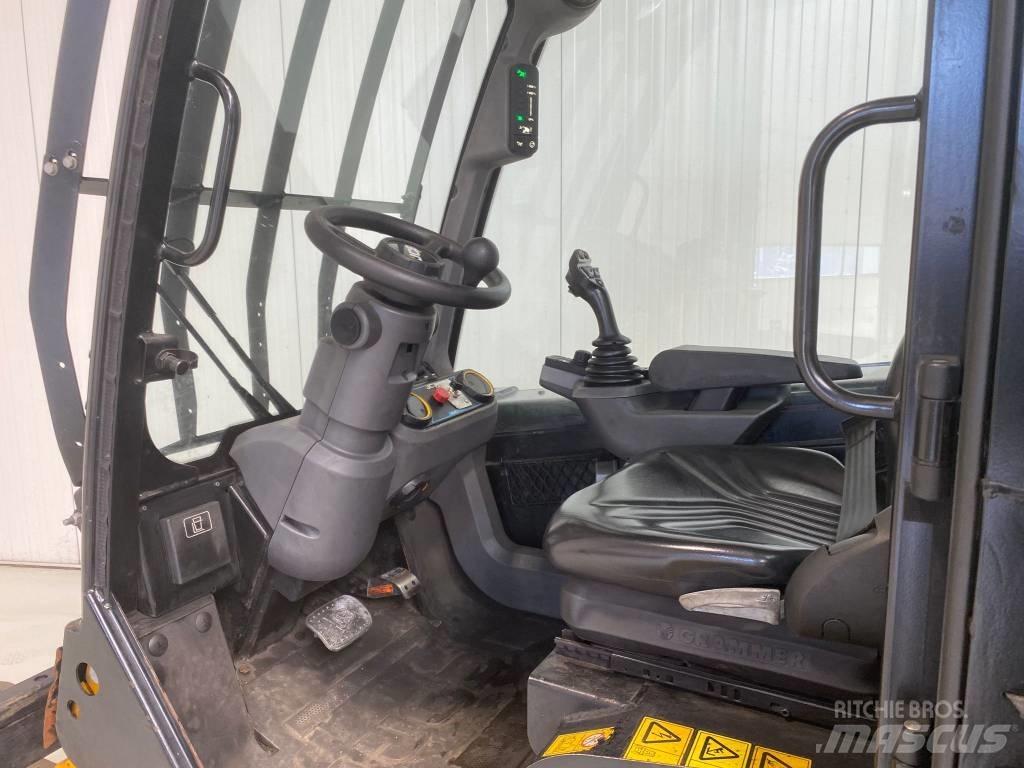 JCB TLT30-19E 电动叉车