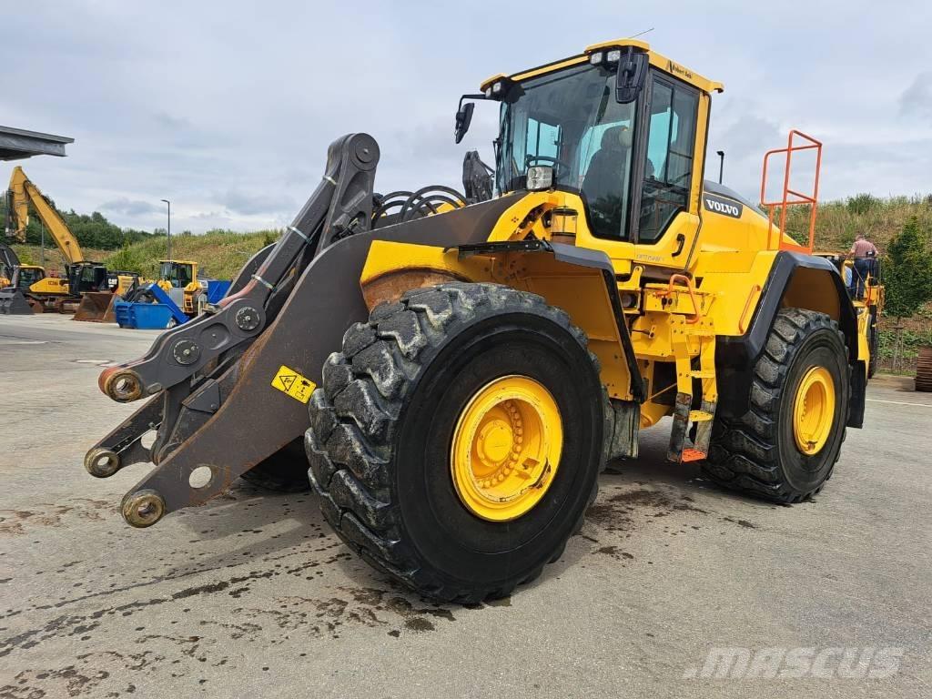 Volvo L220H 轮式装载机