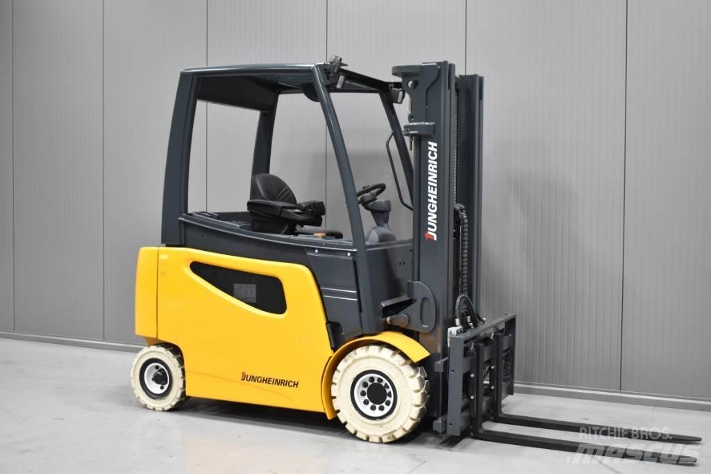 CAT 2EPC5000 电动叉车