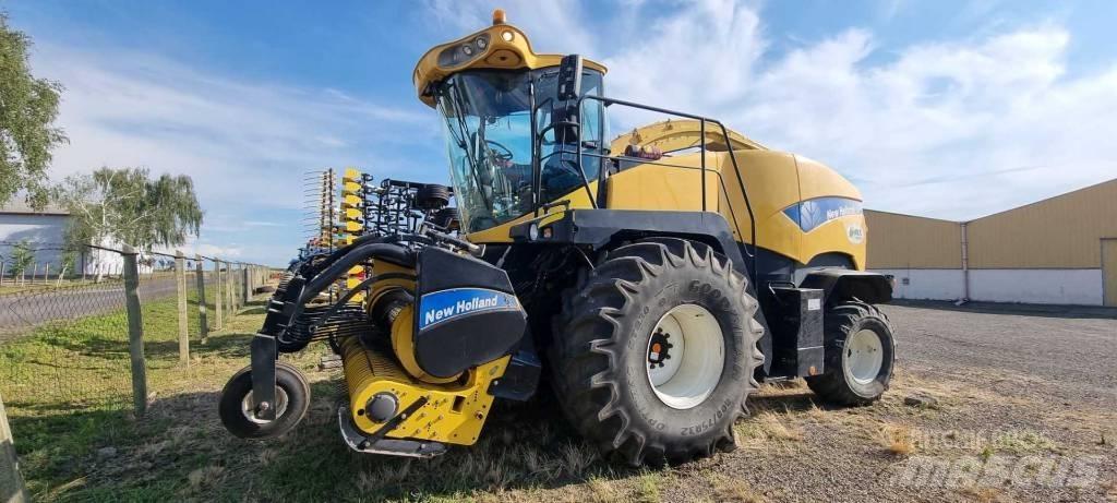 New Holland FR 9050 自走式青贮饲料收割机