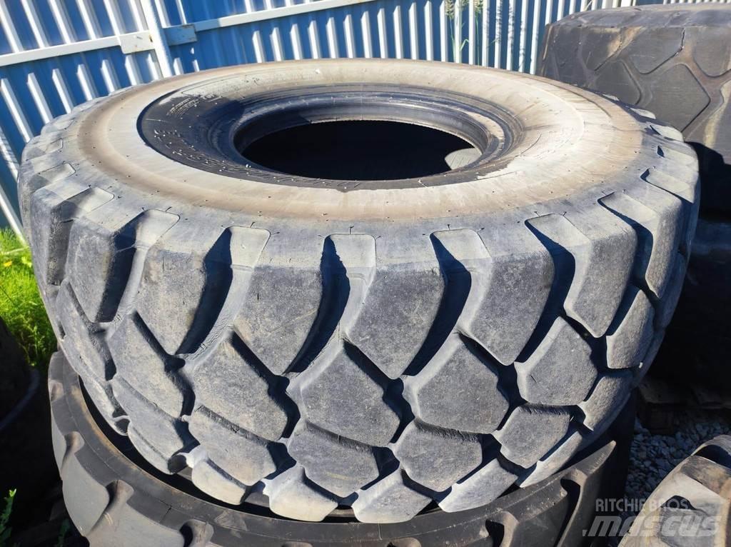  23.5 R25 TYERS 轮胎、车轮和轮圈