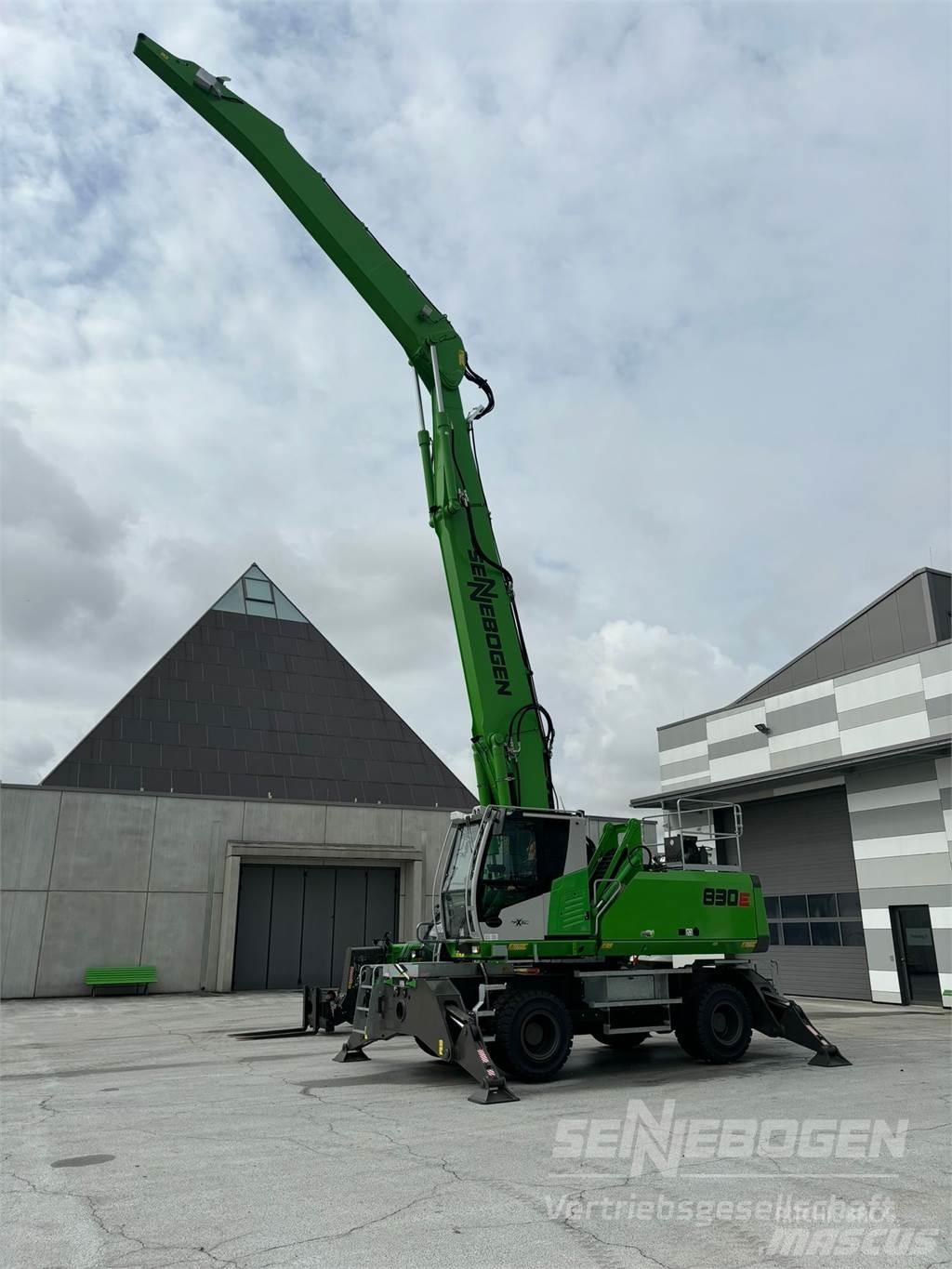 Sennebogen 830 M 工业挖掘机