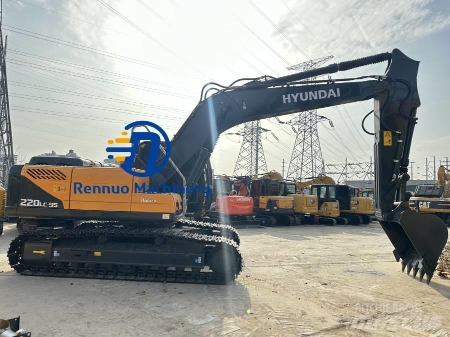 Hyundai R220LC-9S 履带挖掘机