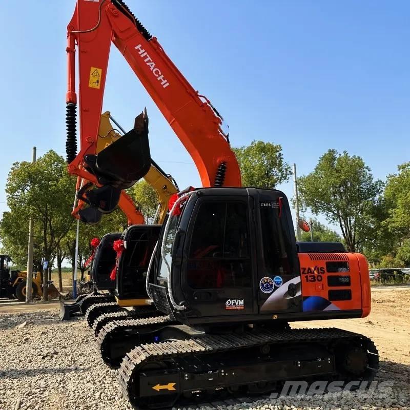 Hitachi ZX 130 履带挖掘机