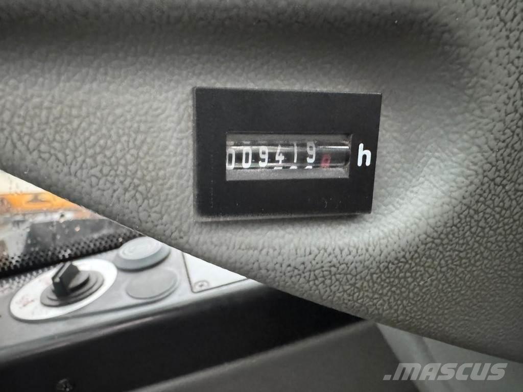 Liebherr LH 26 M 工业挖掘机