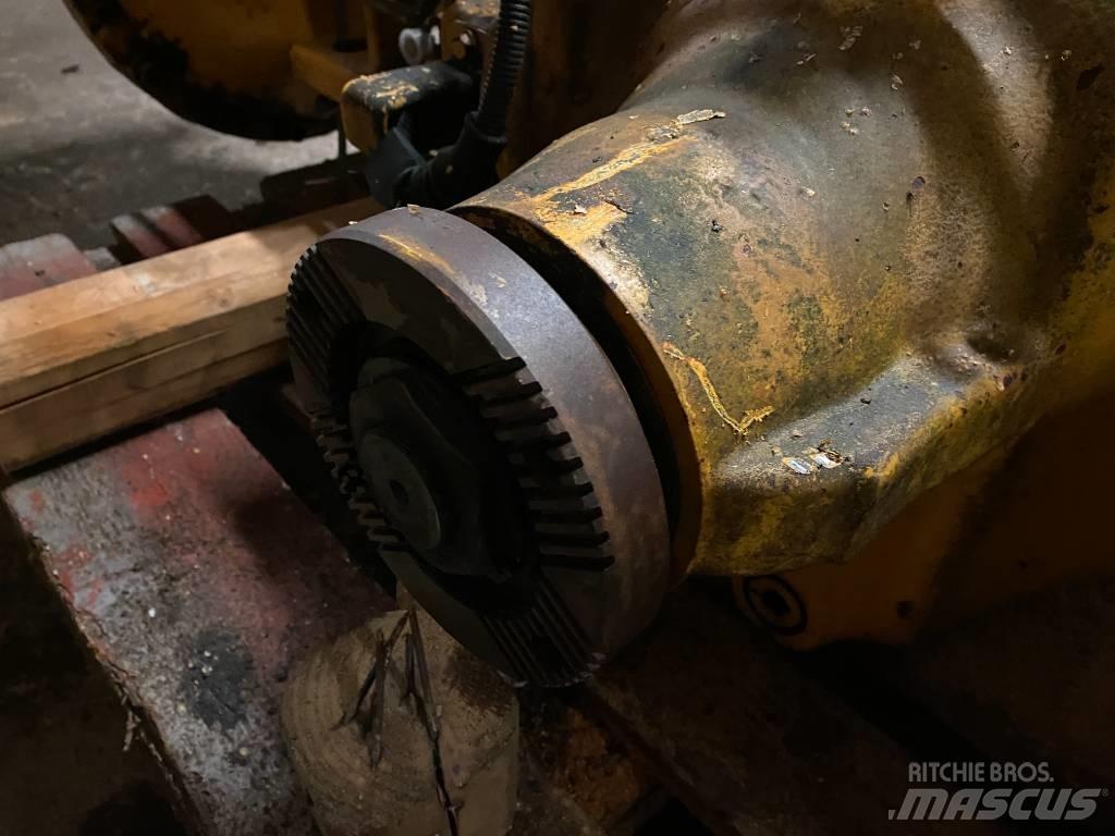 Volvo L90F / L 90 F 轴