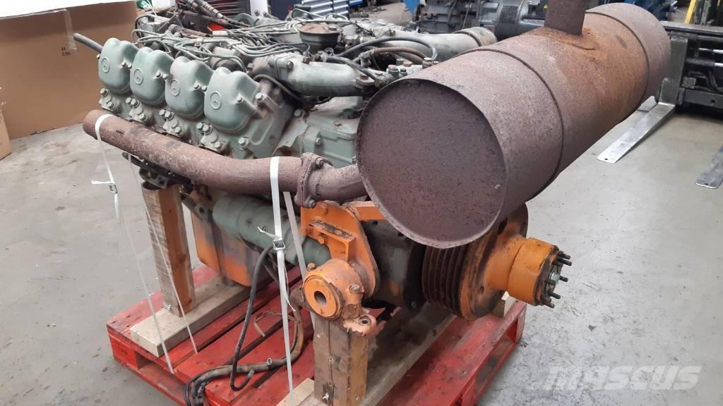 Mercedes-Benz OM 422 发动机