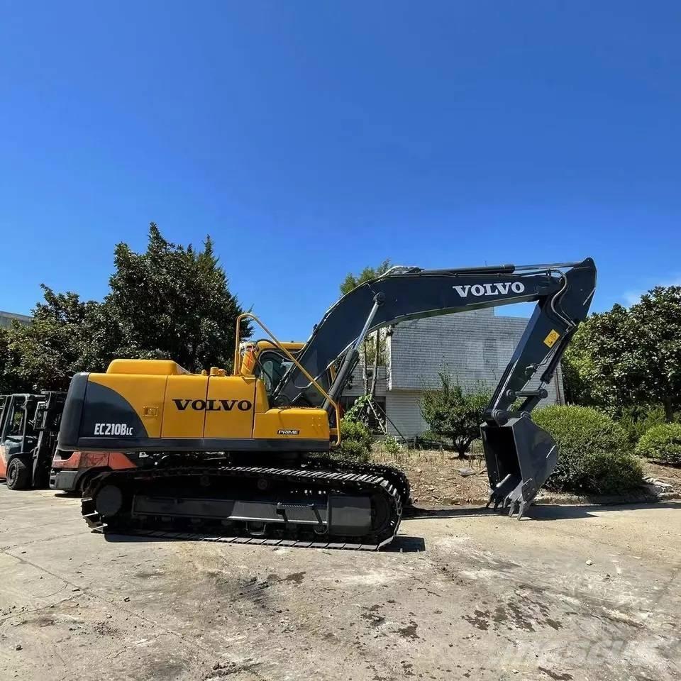 Volvo EC210B 履带挖掘机