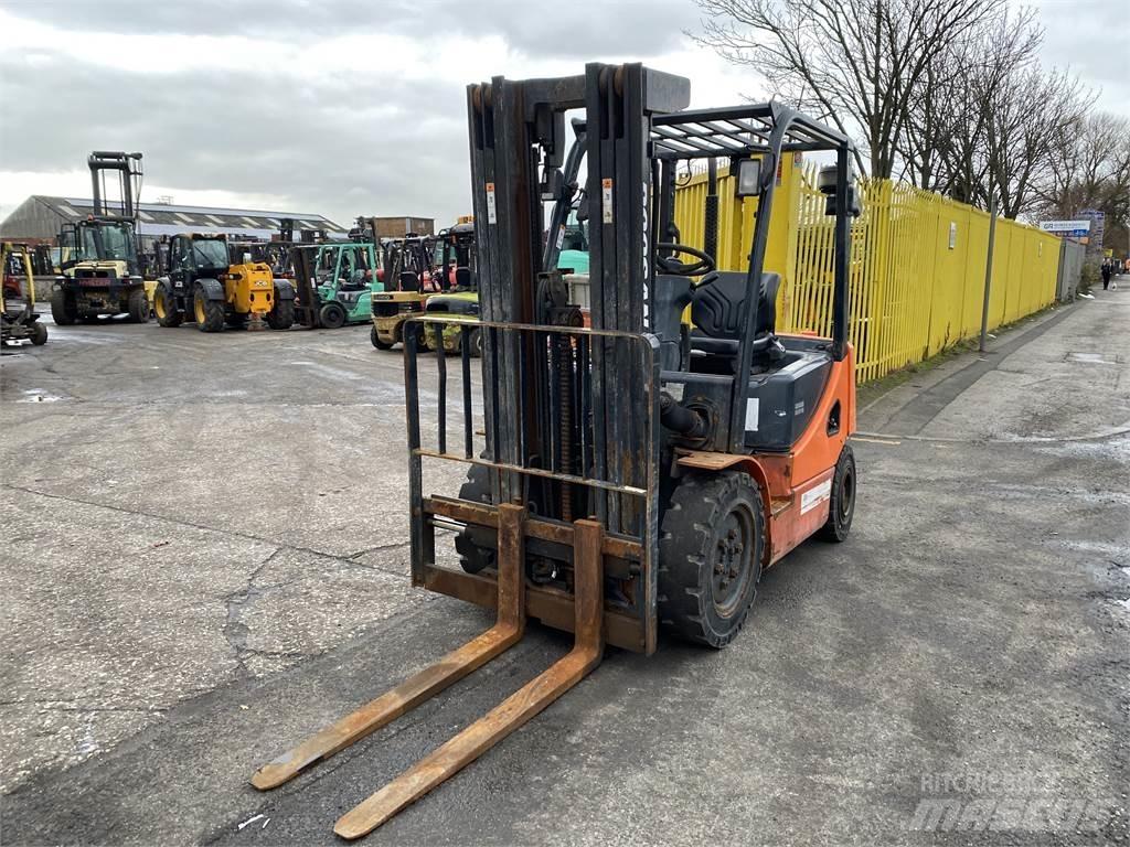 Doosan D25S-5 柴油叉车