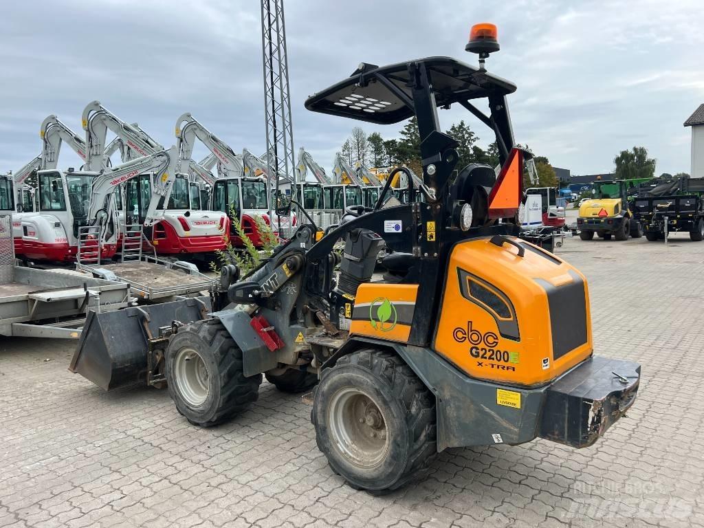 GiANT 2200E 小型装载机