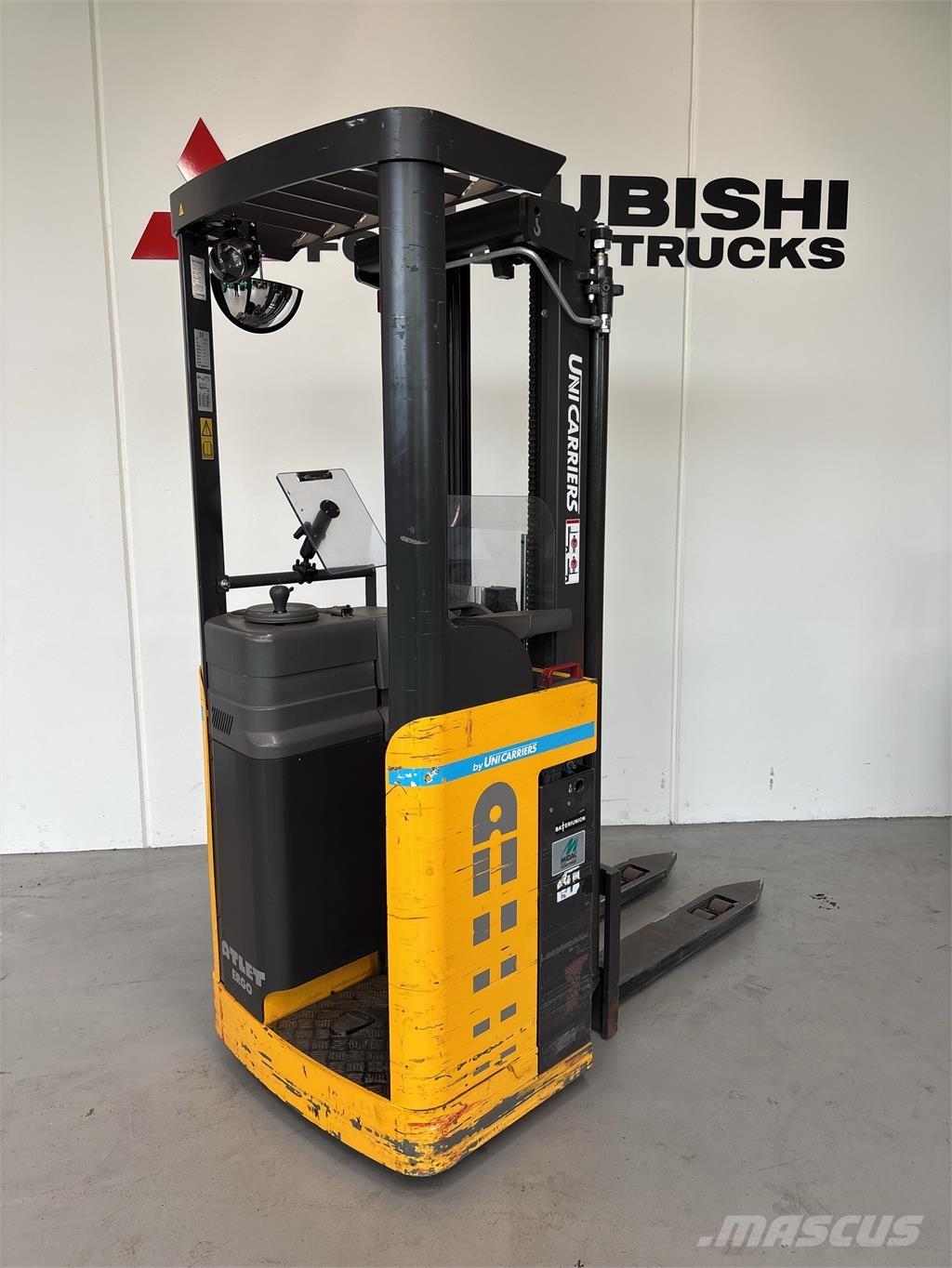 Atlet A160 行走式堆垛机