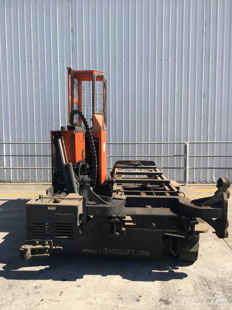 Combilift C4000STE 侧卸式铲车
