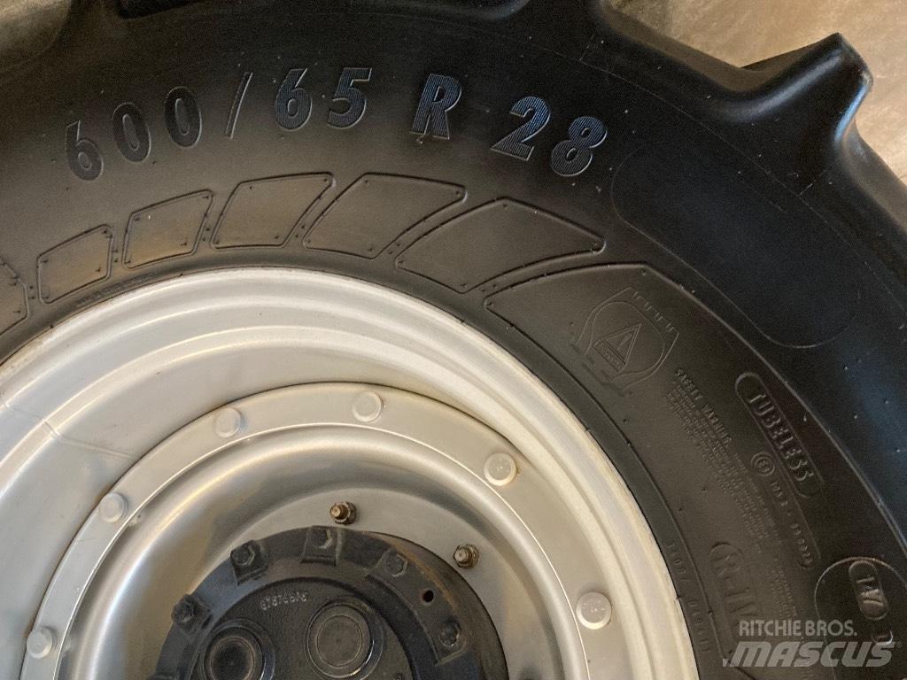 Case IH Puma 240 CVX 拖拉机/农用车